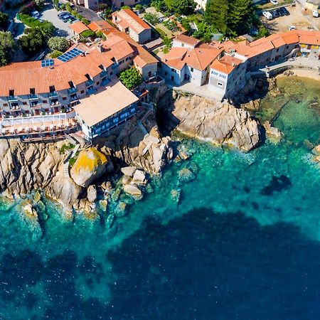 Hotel Saraceno Giglio Porto Bagian luar foto