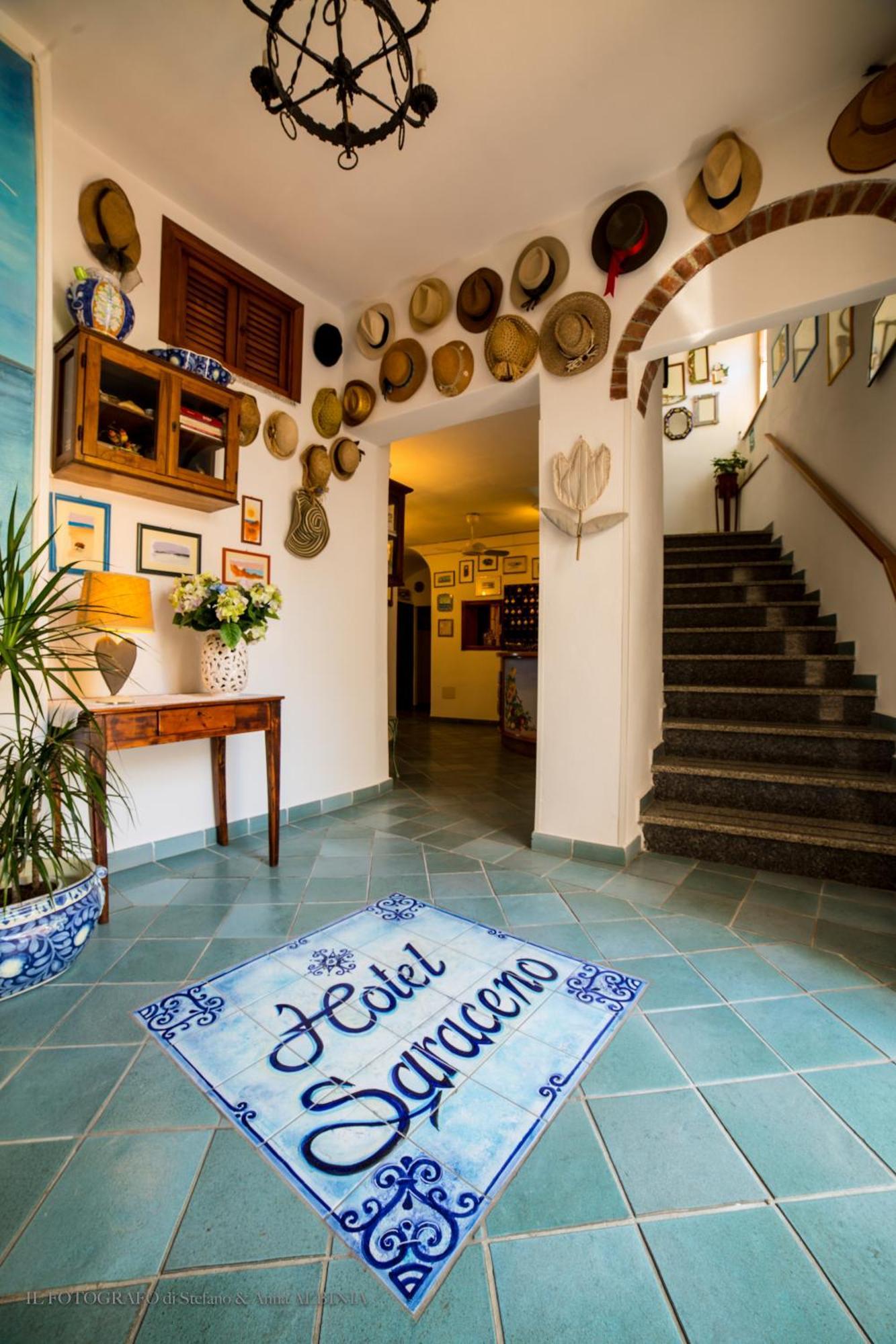 Hotel Saraceno Giglio Porto Bagian luar foto