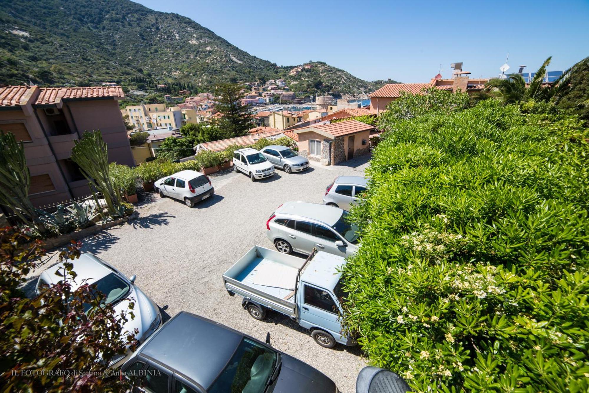 Hotel Saraceno Giglio Porto Bagian luar foto