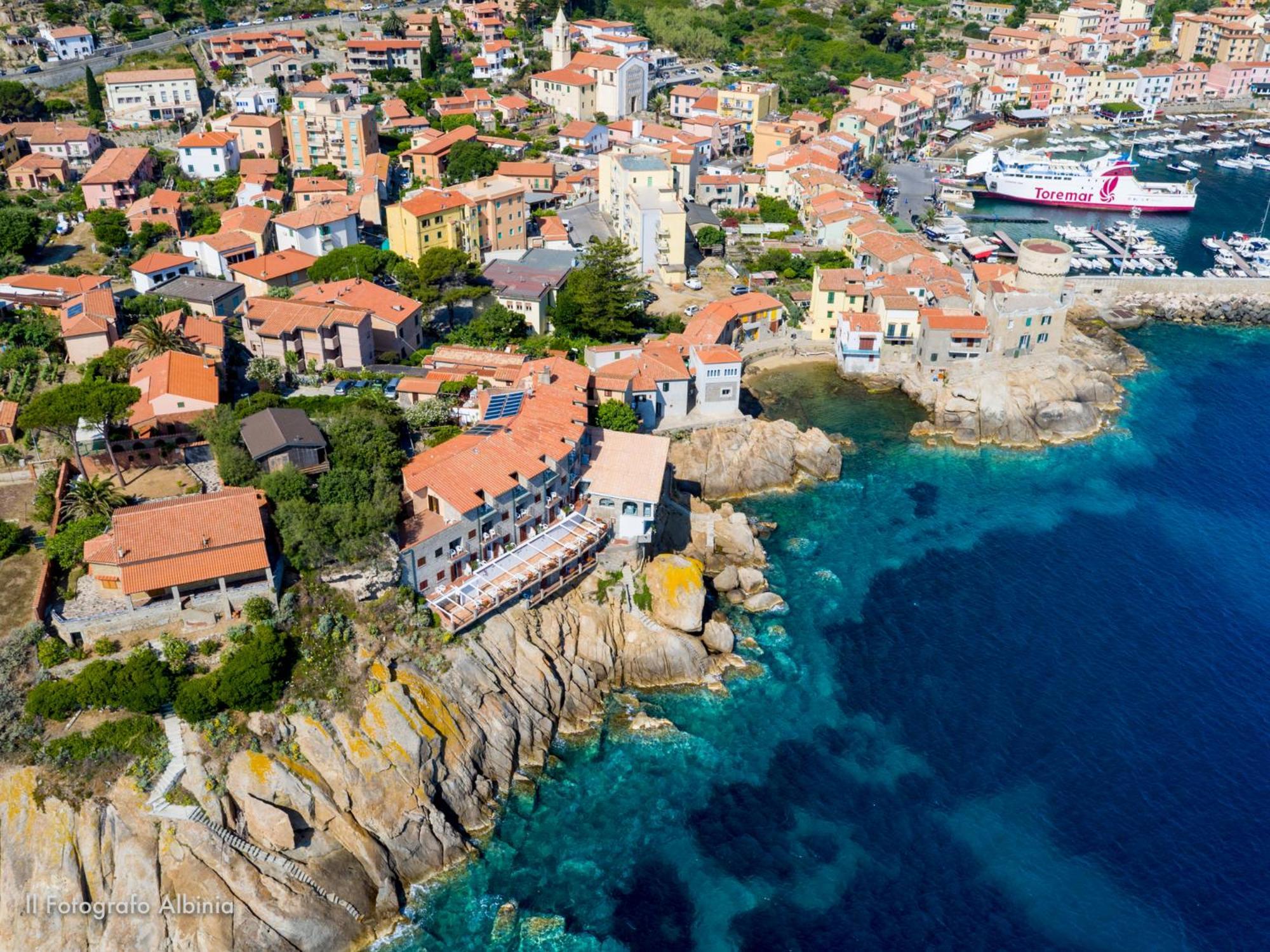 Hotel Saraceno Giglio Porto Bagian luar foto