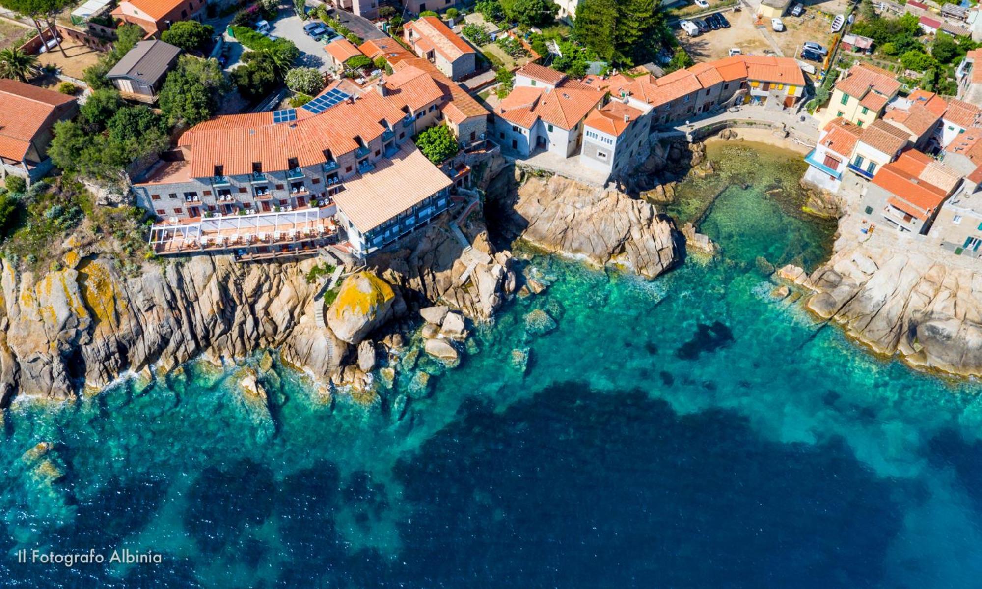 Hotel Saraceno Giglio Porto Bagian luar foto